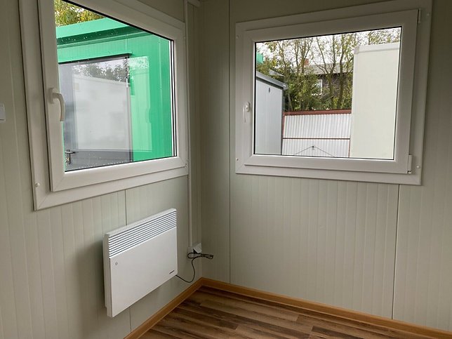 Contenedor 4×2,40m Oficina Jardín privado – Image 5