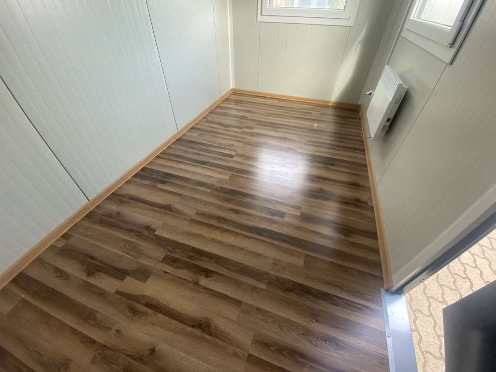 Contenedor Oficina 4,00m x 2,20m listo para usar – Image 6